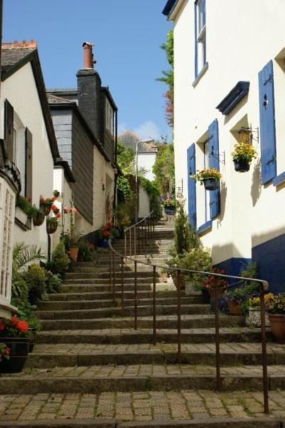 The Ship In Dock Inn Dartmouth Esterno foto